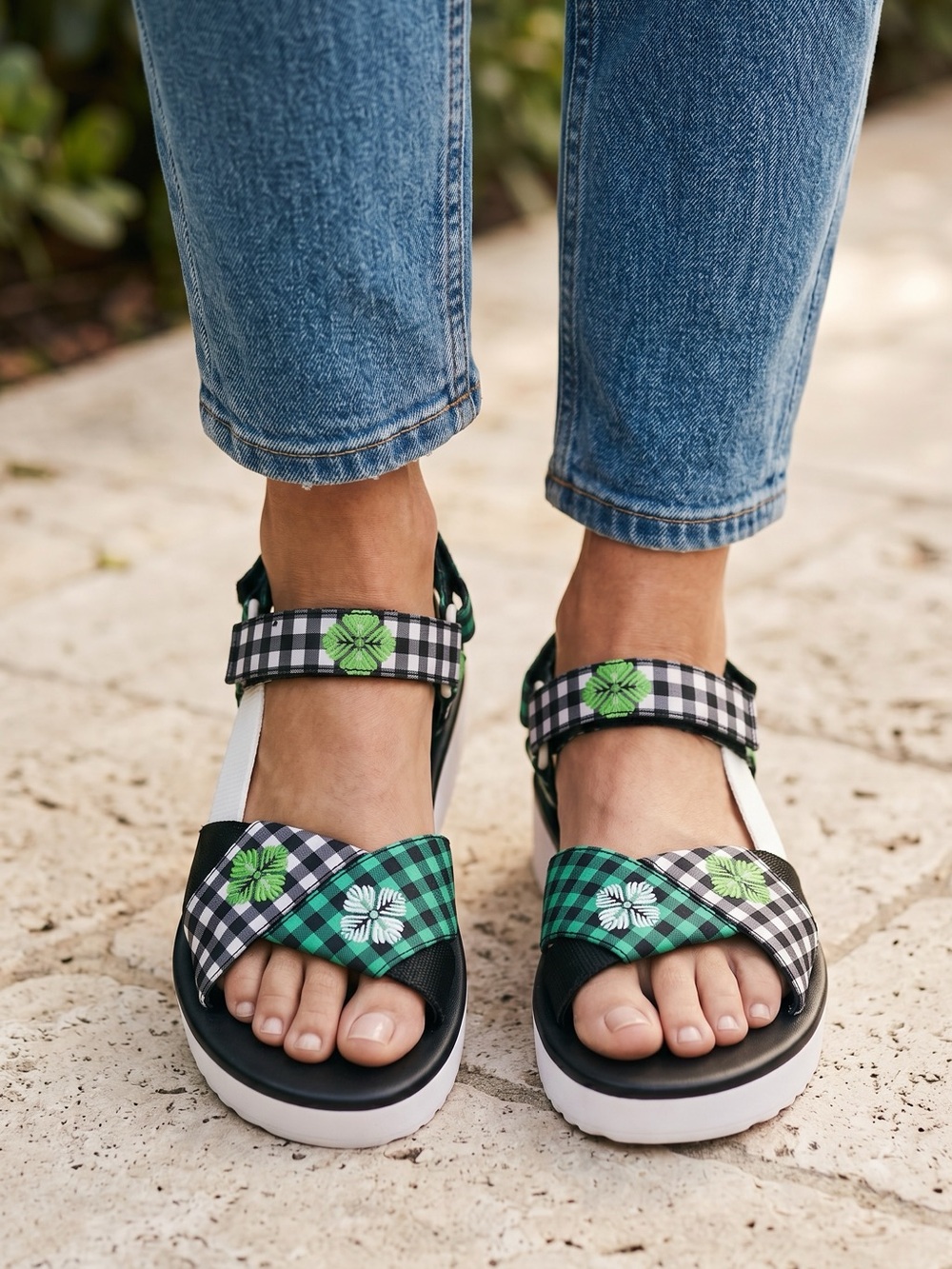 kate spade - Sz 5.5 - Black Sandals with Green Gingham & Floral Appliqués